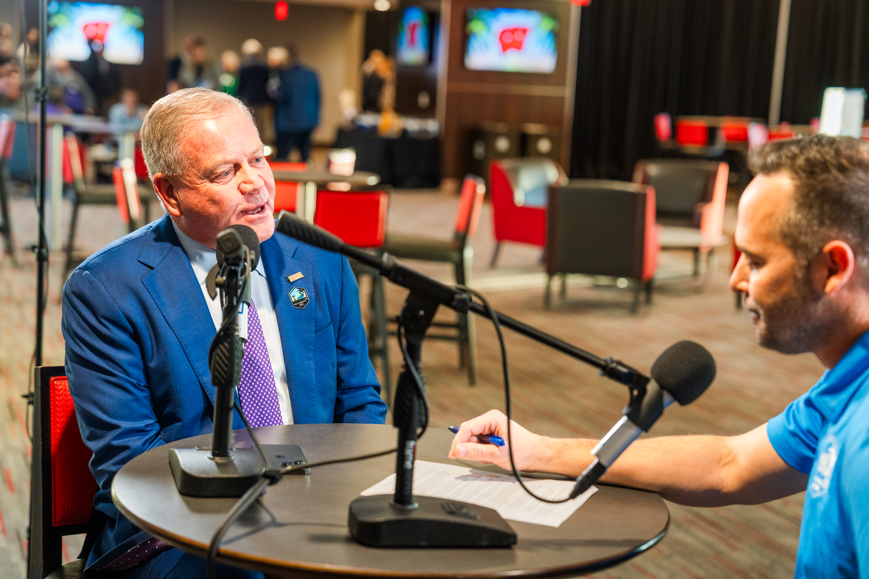 LSU coach Brian Kelly chats with ReliaQuest Director of Mental Conditioning Derin McMains in the No Show Dogs podcast